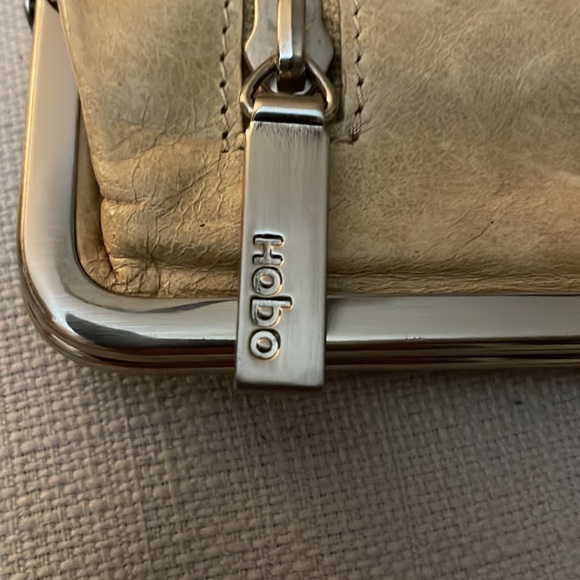 Hobo Wallet - Picture 8 of 12